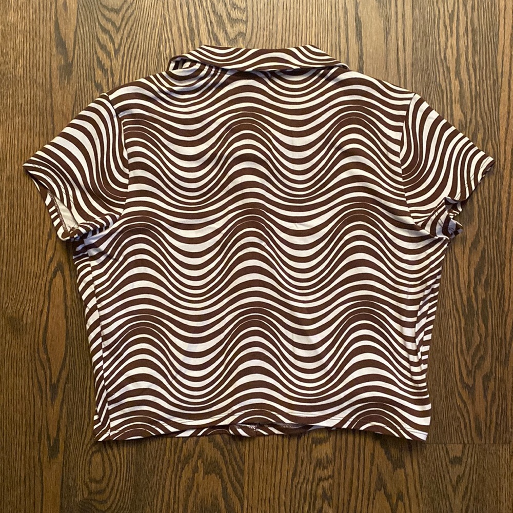 Garage Button Down Top - Picture 2 of 3